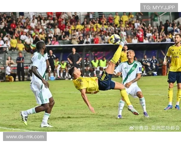 足球球星精彩瞬间合集打造专属球迷视觉盛宴与创意素材库